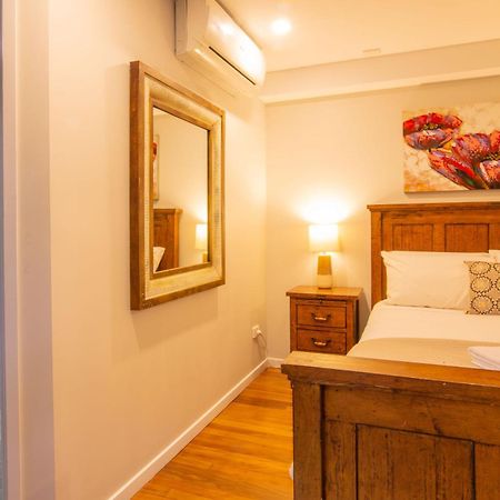 Airlie Guest House Airlie Beach Rum bild