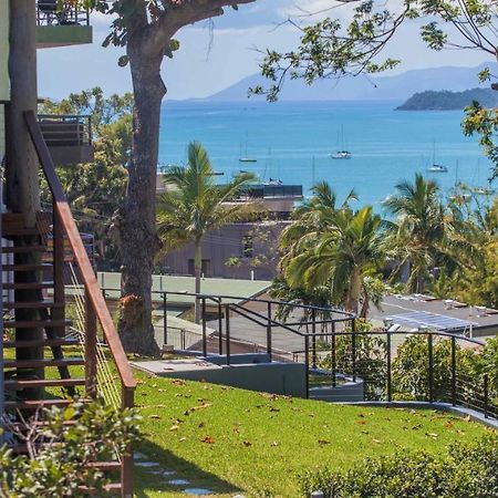 Airlie Guest House Airlie Beach Exteriör bild