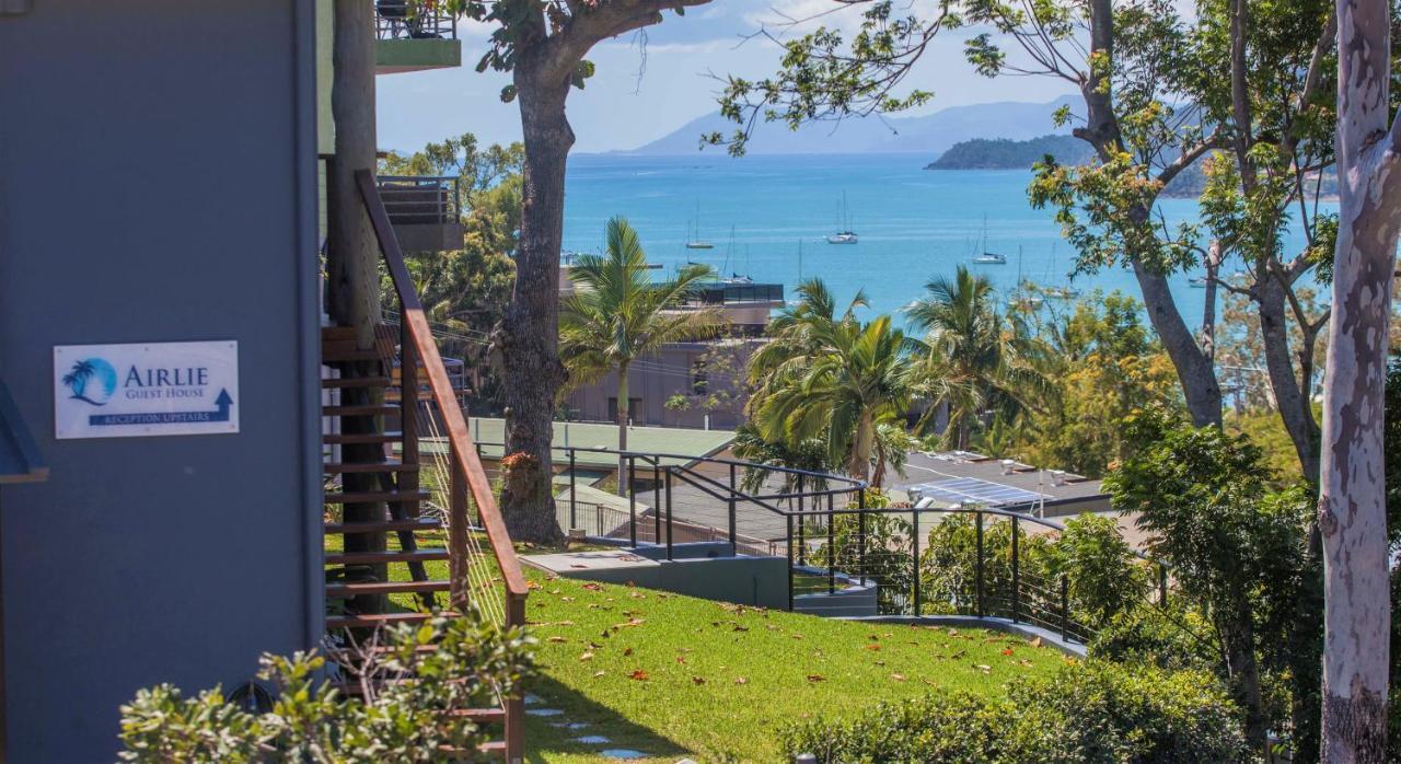 Airlie Guest House Airlie Beach Exteriör bild